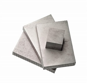 Molybdenum metal 99.95% — Luciteria