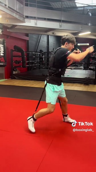 Shadowboxing #boxing #boxingtraining #shadowboxing