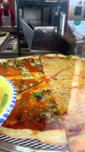 #pizza #pizzalover #pizzeria #italianfood #landolakes