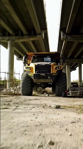 Monster Truck JUMPS Over Buggy! 🤯 Epic Off-Road Stunt!