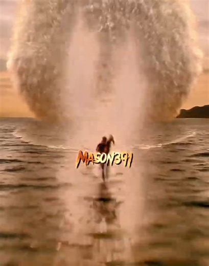 Barry Allen Runs on Water #Theflash #Arrowverse #Dccomics #Grantgustin