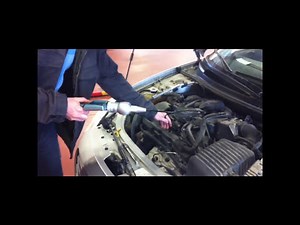 Piston and valves inspection with video borescope