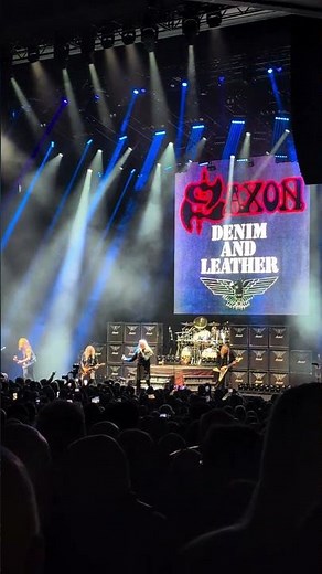 Saxon - Never surrender - live at the Hammersmith Apollo 15/11/25