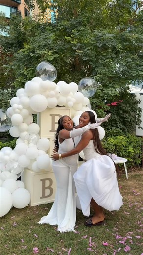 SimiSoFineSoFly💎 on Instagram: "We No go dance ke!! We were all so happy!! God really did!!! He’s a good father!! Congratulations my people @veekee_james @femi_atere . First time partying without my phone in years and it actually felt good. A big shoutout to the contebt team for capturing these moments for us 🥺 . #simisanyaa🌟🌟🌟"