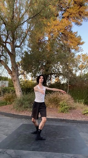 here’s the other version of the video I posted earlier