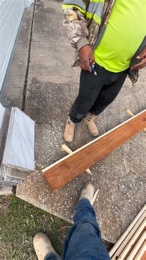 Mauri Martinez on Instagram: "Mucha paciencia la de este formero. Me tocó hacerlo a mí , tal vez aprende #fblifestyletyle #sigueme #viral"