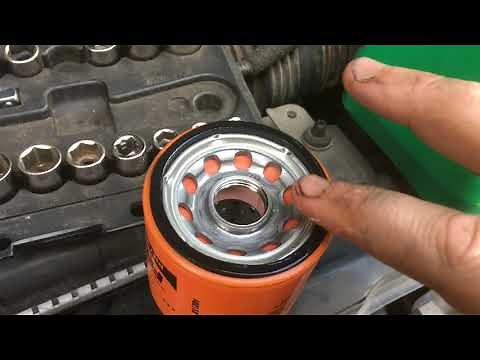 1999 Infiniti QX4 (Engine Oil and Filter Replacement)