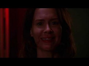 HELP, HE'S ESCAPING, THE KILLER IS ESCAPING, HELP ME (HD Quality)