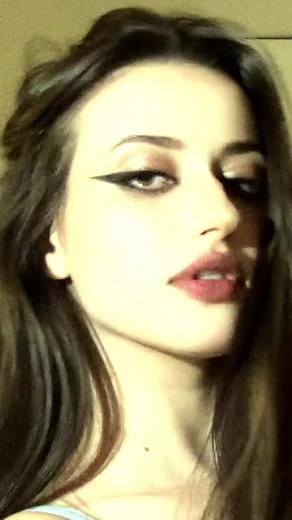 Videoclipuri postate de Aliena.abe (@aliena.abe) cu الصوت الأصلي - طهه ادههم