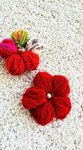 DIY Wool Flowers in 1 Minute 🌸 Fork & Needle Craft