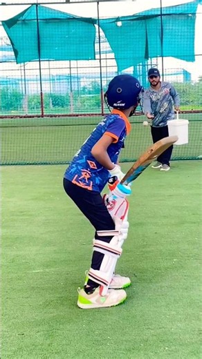 8-Year-Old Akil’s Perfect Drive Shot After Basic Drills! 🏏🔥 | Vikram Sir Coaching #cricketdrive