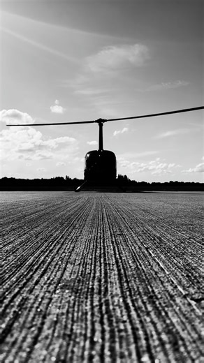 To fly an R66 elegantly at HQ aviation #r66 #robinsonhelicopters #flying | HQ Aviation