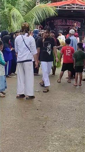 acara arakan kuda lumping di kp Munjul #shorts #kudalumpingbanten #shortsfyp