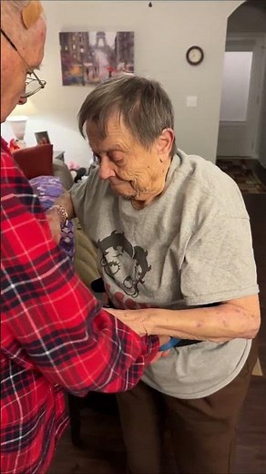 Gait Belt: Amazon's Secret to Safe & Easy Elderly Care! Discover the gait belt! See how we use it to