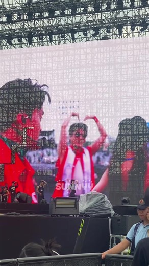 Đoạn Kịch Câm Đặc Biệt Tại Concert Anh Trai