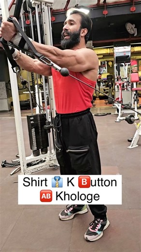 Tarun Kapoor | Shirt 👔 K 🅱️utton 🆎 Khologe . . . . . @tarun_kapoor_fitness . . . . . #upperchest #chestworkout #chestgains #chestpump | Instagram