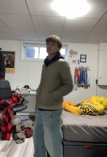 Dubuc (@dubuc234)’s videos with Her - The American Dawn