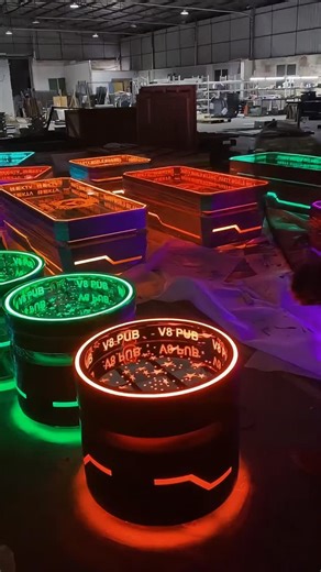 57 shares | Let‘s take alook at some unique storefront signs.#lightbox #lamplight #ledlightstrip #led #logodesign #sourcefactory #shop #store #abyss #foryou #foryoupage #ledsign #fyp #ledneon | DS Logo | Facebook