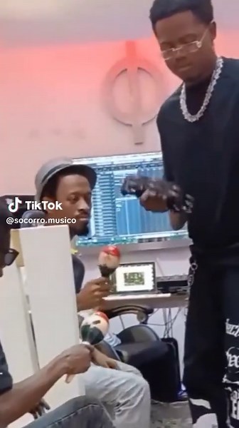 Gerilson em Israel: Socorro feat. Gerilson