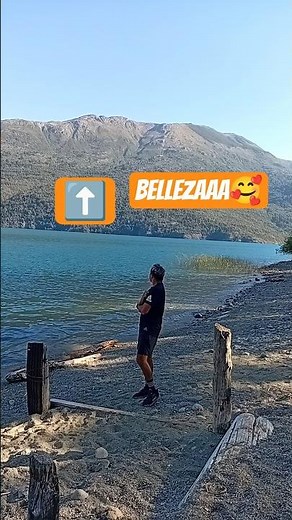Un momento de paz frente al Lago Puelo y las montañas 🌊🏔️ #Shorts #Patagonia