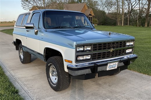 No Reserve: 1991 Chevrolet K5 Blazer Silverado V1500 4×4