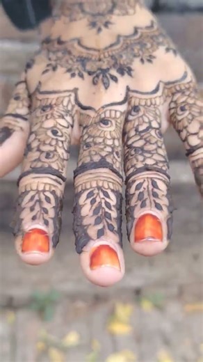 New trending simple & styles mehandi design 👌😍