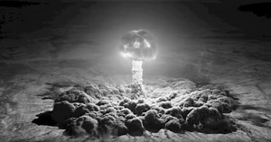 The ‘Twin Peaks’ Nuclear Explosion Sequence Synced to Pink Floyd is a Psychedelic Wonder — Watch