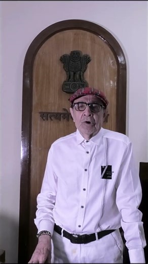 Ek Senior Actor Ne Gadhe Ke Per Chhue.. #jokesinhindi #jokesoftheday #jokes #funnyjokes #jokesvideo