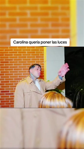 Carolina y su idea de las luces