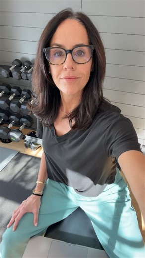Jennifer Kirsch | Fitness + Nutrition Coach for Women 50+ on Instagram: "Quick recap from today’s Live with @rose.amonte.yodzio 👇 What a great conversation!! We talked about why doing more often stops working for women in midlife — and how stress and hormones play a much bigger role than most women realize. The takeaway? Results don’t come from pushing harder. They come from training smarter, simplifying, and being consistent (enough) with the basics. Heads up the Stronger in 7 Challenge starts