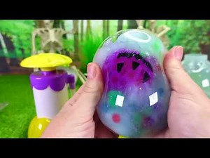 Fizzy Makes Halloween Squishies with The Doctor Squish Squishy Maker
