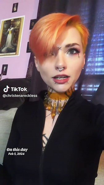 Dark Humor: Jesus and His Carpenter Wisdom