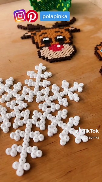 Christmas DIY Crafts with Pyssla Beads Tutorial