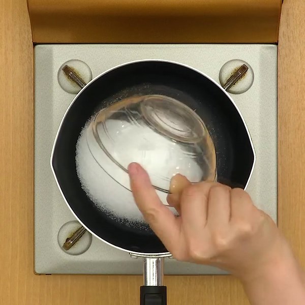 簡単にできる♪ べっこう飴のレシピ動画・作り方 | デリッシュキッチン