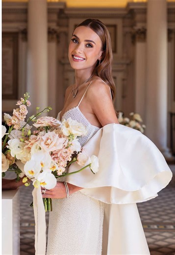 👀 Out today – the 100th issue of Tie the Knot Scotland 🎉 With fabulous fashion, amazing venues, real weddings and everything engaged couples are searching for – it's the only magazine you need to plan a personality-packed Scottish wedding 🤍 🛍️ Pick up a copy in the shops now or click the 🔗 in bio to read online for free! 📽️ @Niamh | Luxe Wedding Content 📸 Laura Tiliman Featuring @sarahalexandrabrown @ColoursAgency @meganlindsayhairstyling @Victoriagraceox @The Signet Library @Carolyn Baxt