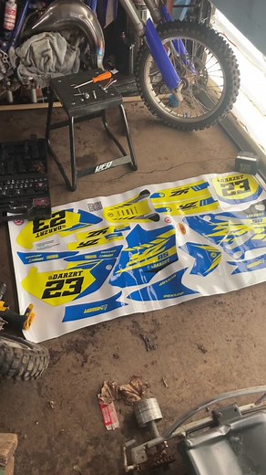 The Yz85 graphics came in! 💙💛 I need some opinions before putting them on. #darzrt #yz85 #yz85💙 #2stroke #mototok #dirtbike #fyp #foryou