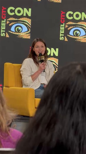 “She cares soo much we both did. So crafting that relationship and having it be a different version of that animosity and turning it into friendship just felt really special to us. So yeah it was a pretty— one of my favourite aspects of the show”Supercorp canon confirmed 🤡