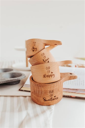 Engraved Beechwood Measuring Cups: Baking Gift Set for Women, Mothers Day Gift - Etsy