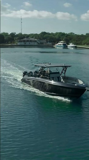 2014 Midnight Express 37 for sale! Fully updated & ready to go 🔥