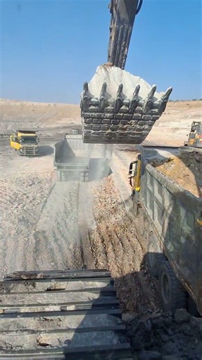 #excavatormaster7 mining jcb #video #automobile digging excavator New jcb tractor jcb