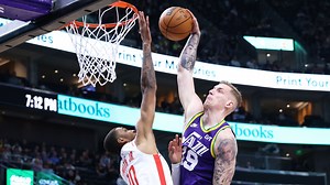 Best dunks from Week 20