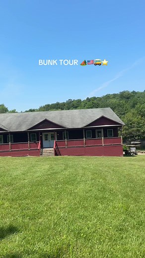 Colorful Bunk Tour: Experience Camp Starlight's Vibrant Bunks!