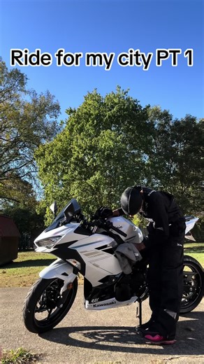 Took my ninja 400 to the ride for my city event! #motorcycle #meet #ninja400 #ninja #kawasaki #yamaha #ducati #harley #r1 #letsride #nashville