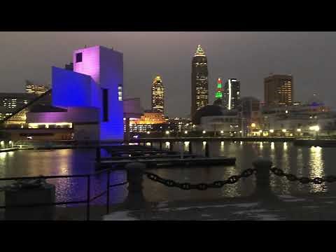 DOWNTOWN CLEVELAND, OHIO, USA - STREET VIEW