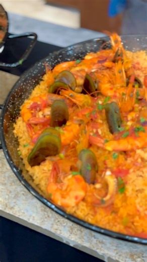 Our Holiday Buffet at Hotel Casiana was filled with festive flavors, shared laughter, and warm moments with family and friends. Thank you to everyone who joined us and made the celebration extra special here in Tagaytay. ✨ #HotelCasiana #HolidayBuffet #FestiveMoments #TagaytayCelebrations #SeasonOfSharing | Hotel Casiana & Events Center