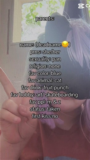 Introdiction! 🏳️‍⚧️😭🛹🥀🗣🐺🏳️‍🌈👨🤜👶🌙⭐🖤✌️