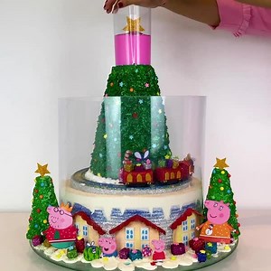 3.9M views · 19K reactions | The most oinktastic Christmas cake we've ever seen Nayane Capistrano Bolos Artísticos !  | Peppa Pig | Facebook