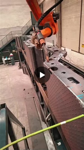 #cloosqirox #robotikotomasyon #python #rpa #weldingrobot #industrialautomation #manufacturing #trailerproduction #robotics #scorpiontrailer #cloosqirox #roboticautomation #python #rpa #weldingrobot… | Mustafa Ç.