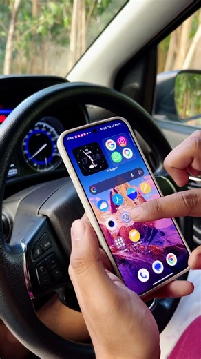 Papa ne 10 SAAL purani CAR main YOUTUBE chala diya 🤯🏎️ #androidauto #android #shorts