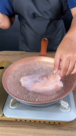 1.5M views · 5K reactions | Dip the chicken breast in boiling water! | SuperYummy | Facebook